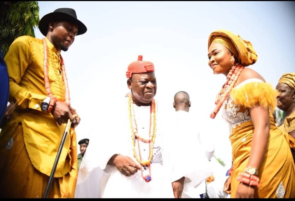 Sylvester and Chiweta Nkwo Felicitate with Obi Alekwe II as Mbiri Kingdom Marks 50 Years of His Reign